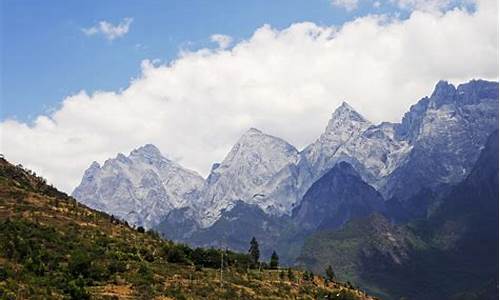 香格里拉旅游攻略两天_香格里拉旅游攻略两