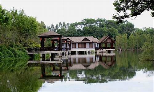 绿岛山庄_绿岛山庄别墅价格